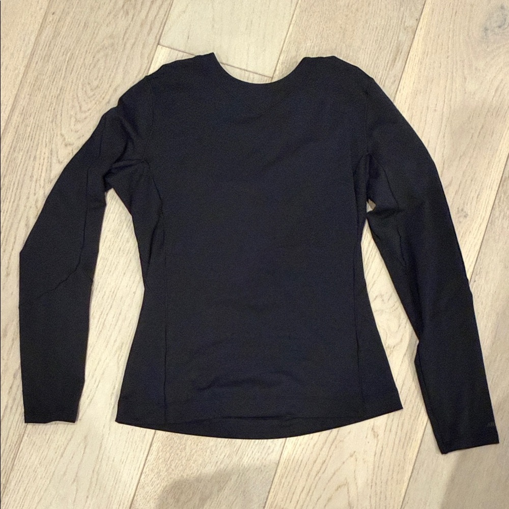 Arcteryx ski layering thermal top